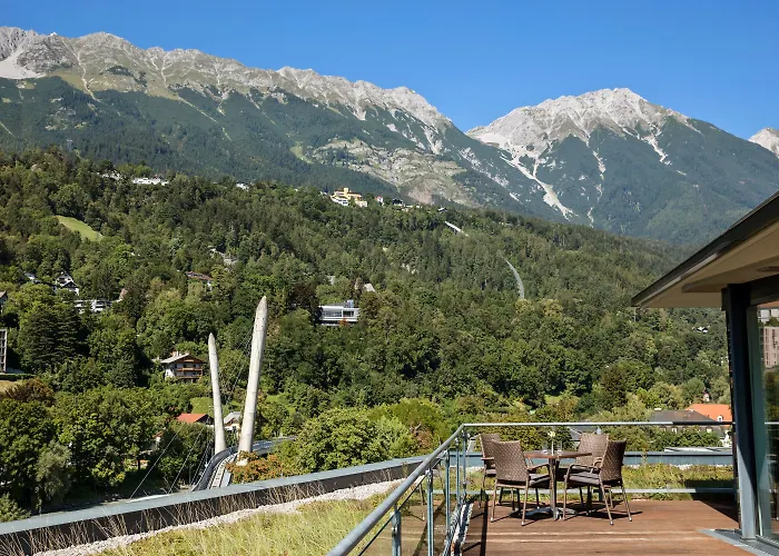 Austria Trend Congress Otel 4*