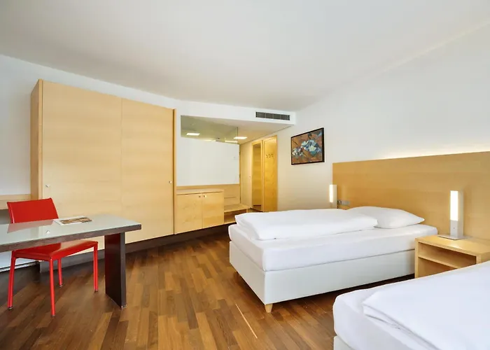 Austria Trend Congress Otel 4*