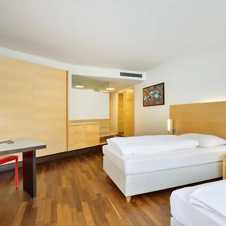Austria Trend Congress Отель 4*