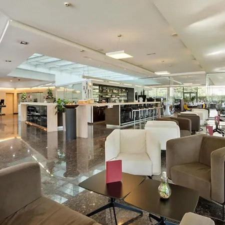 Austria Trend Congress Отель 4*