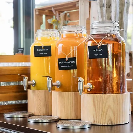 Готель Austria Trend Congress