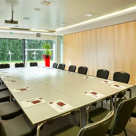 النمسا تريند كونغرس فندق 4*