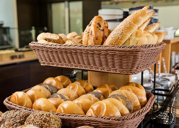 מלון Austria Trend Congress 4*