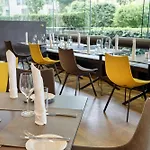 Austria Trend Congress Szálloda 4*