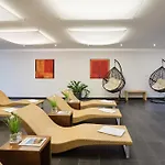 Austria Trend Congress Szálloda 4*